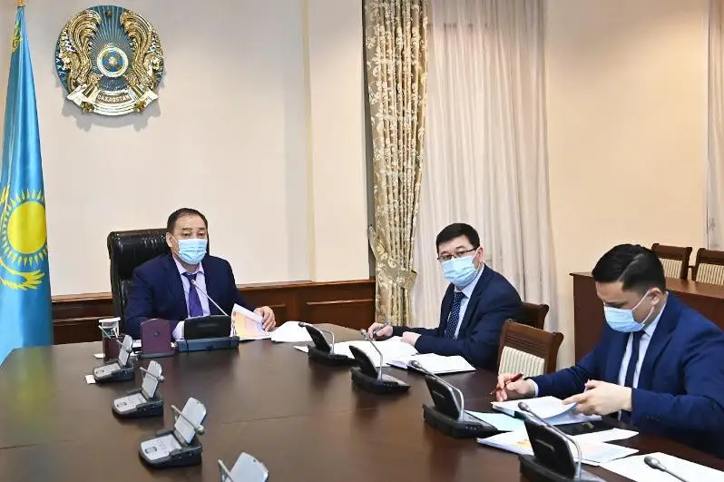 Қозоғистонда давлат чегарасини кесиб ўтиш тартиби соддалаштирилди
