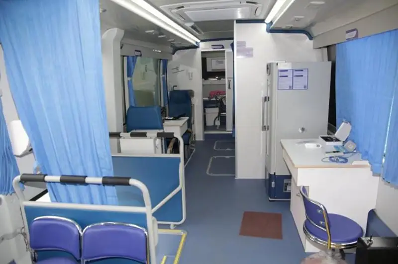 Қозоғистонда кўчма тиббиёт мажмуалари 1,8 миллион кишини эмлашди