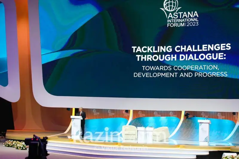ҚР Президенти 2026 йилда Қозоғистонда минтақавий иқлим саммитини ўтказишни таклиф этди