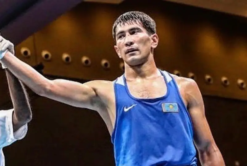 Осиё чемпионатида Асланбек Шимбергенов рақибини нокаутга учратди