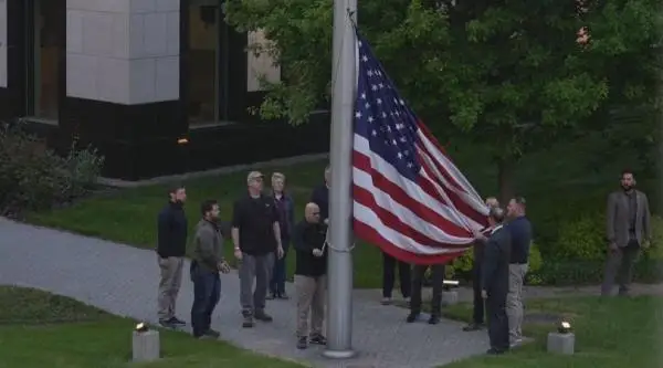 كيەۆتەگى ا ق ش ەلشىلىگى قايتا جۇمىس ىستەي باستادى