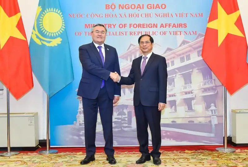 كۇزدە الماتى مەن نۇر-سۇلتاننان ۆەتنام كۋرورتىنا اۋە رەيستەرى اشىلادى - فوتو