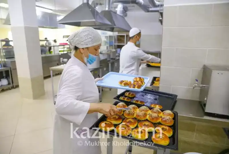 Таомларнинг калориясини менюга ёзиб қўйиш саратон касаллигидан минглаб ўлимларнинг олдини олиши мумкин