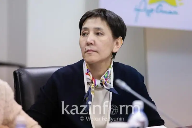 Казахстан должен принимать иностранных специалистов – глава Минтруда РК