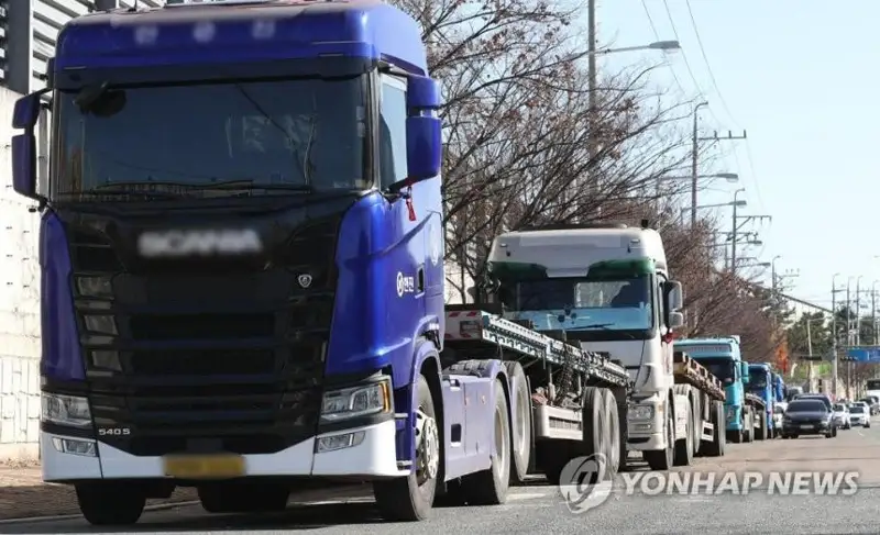 韩国货运罢工致各行业损失渐增