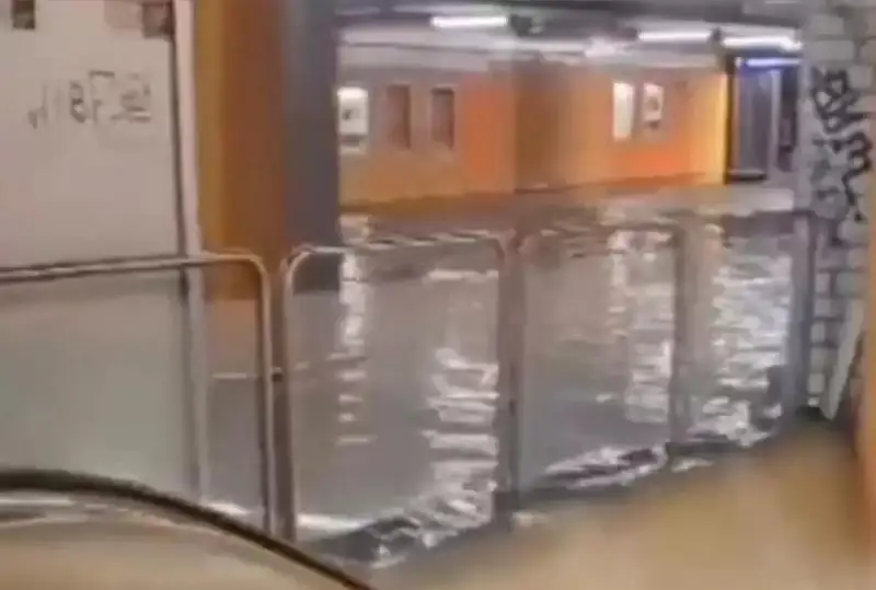 Германиянинг Майндаги Франкфурт шаҳри аэропорти кучли ёмғир туфайли сув остида қолди