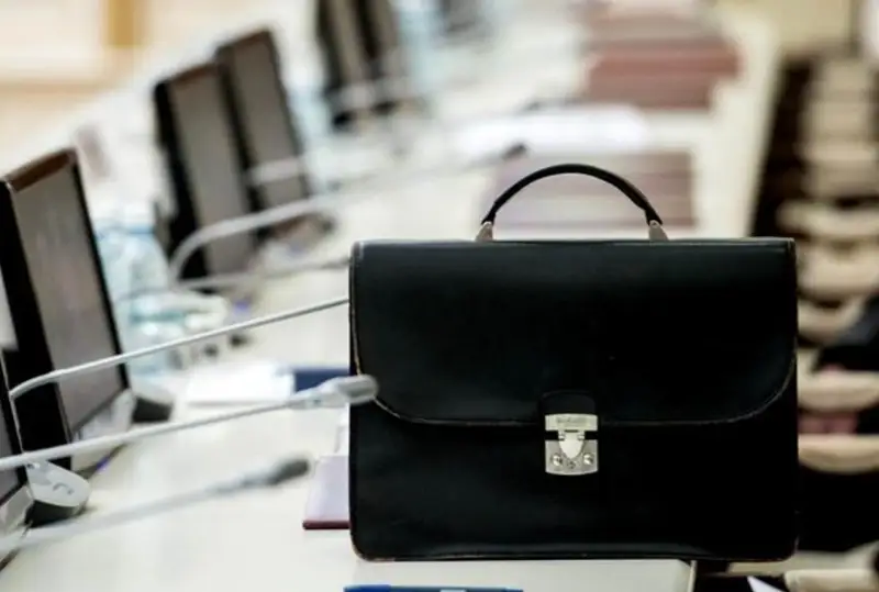 Туркистон вилоятида фаол 1 кун вилоят таълим соҳасига раҳбарлик қилди