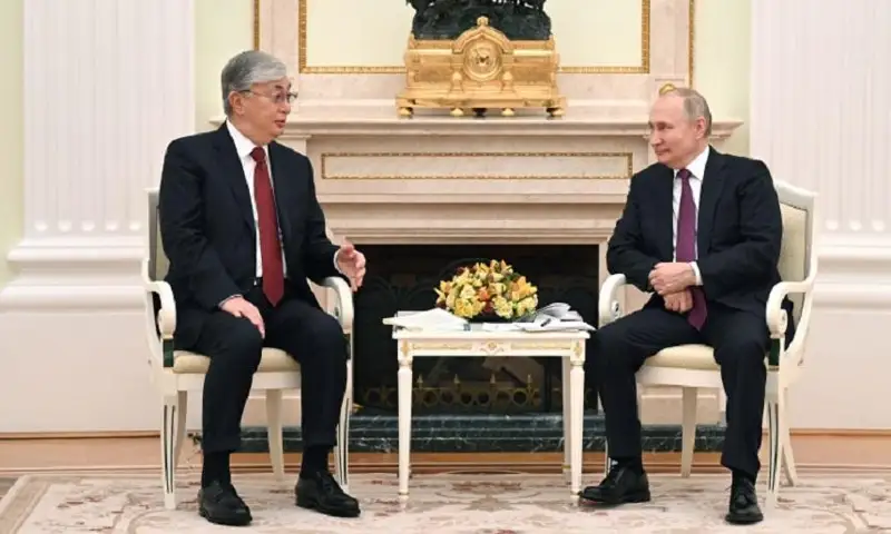 Қозоғистон ва Россия президентлари Кремльда «учлик газ иттифоқи»ни яратиш масаласини муҳокама қилди