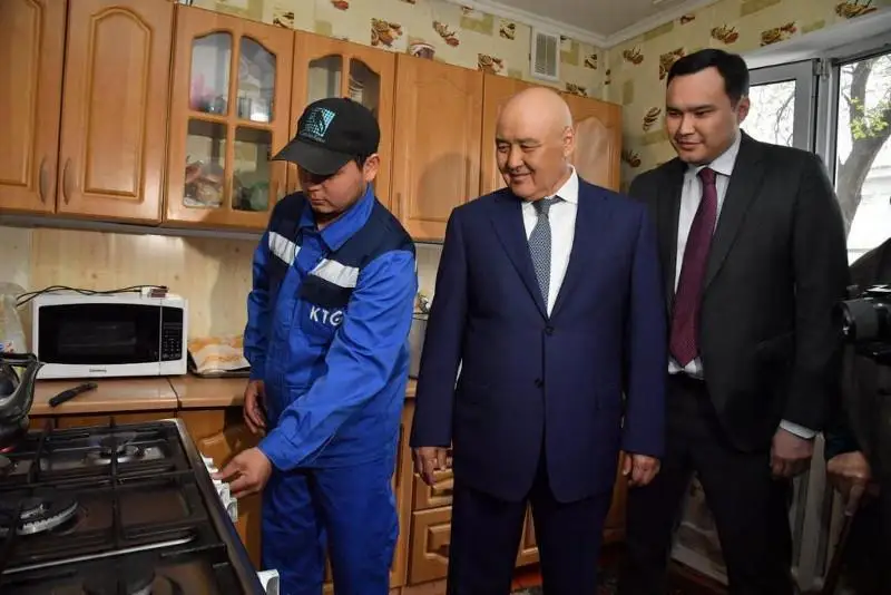 Туркистон вилоятида Кентау шаҳрига газ берилди