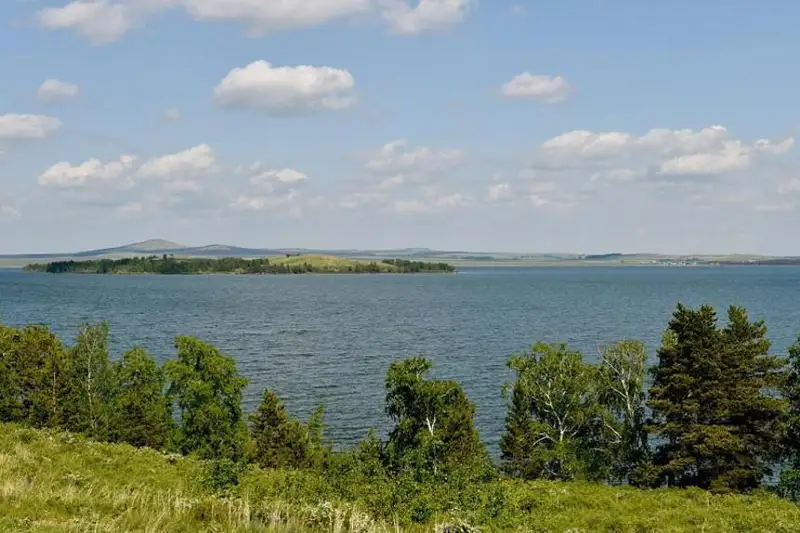 Премьер РК поручил приступить к развитию Имантау-Шалкарской курортной зоны