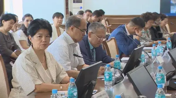 قازاق تىلىندەگى ءسوزجاسامعا ەرەكشە ءمان بەرۋ قاجەت -  شەرۋباي قۇرمانباي ۇلى