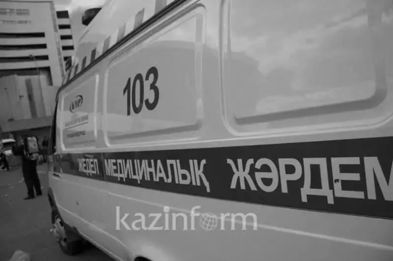 Рабочий скончался в больнице после падения с высоты в Экибастузе