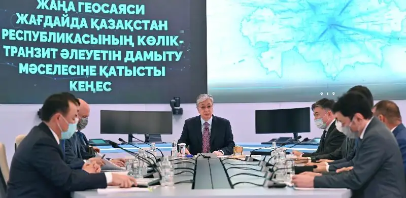 Мемлекет басшысы көлік-транзит әлеуетін дамыту жөнінде кеңес өткізді