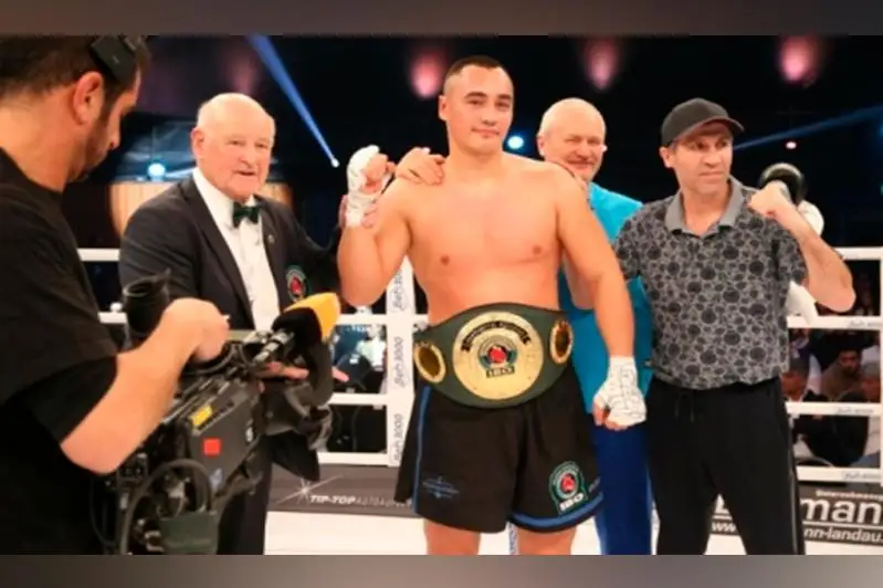 Супер оғир вазн тоифасидаги қозоғистонлик боксчининг WВC чемпионлик камари учун ким билан жанг қилиши маълум бўлди