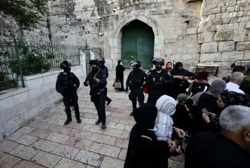 يەرۋساليمدەگى قاقتىعىستا 40 تان استام پالەستينالىق جاراقات الدى