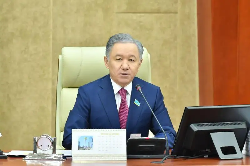 议会两院联席会议将于21日召开