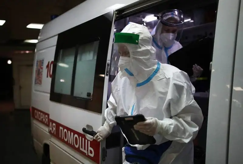 Более 40 тыс. заразившихся коронавирусом за сутки впервые с 14 марта выявили в России