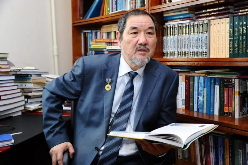 ۇلتتىق رۋح بالانىڭ «ىڭگاسىمەن» بىرگە سىڭەدى- تۇرسىن جۇرتباي