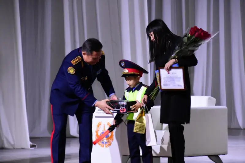 قاراعاندىلىق سۋپەر پوليتسەي ماراپاتتالدى