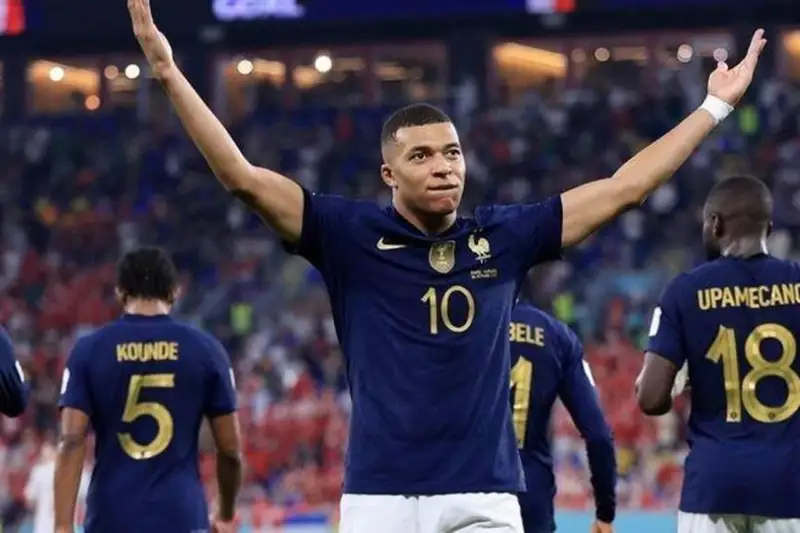 فينال: مباپپە ويىن اياقتالۋعا ون مينۋت قالعاندا ەكى گول سوقتى