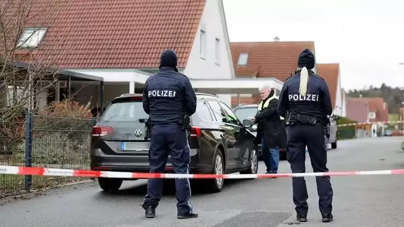 Германияда кимёвий қурол ёрдамида теракт содир этишга уринганлар қўлга олинди