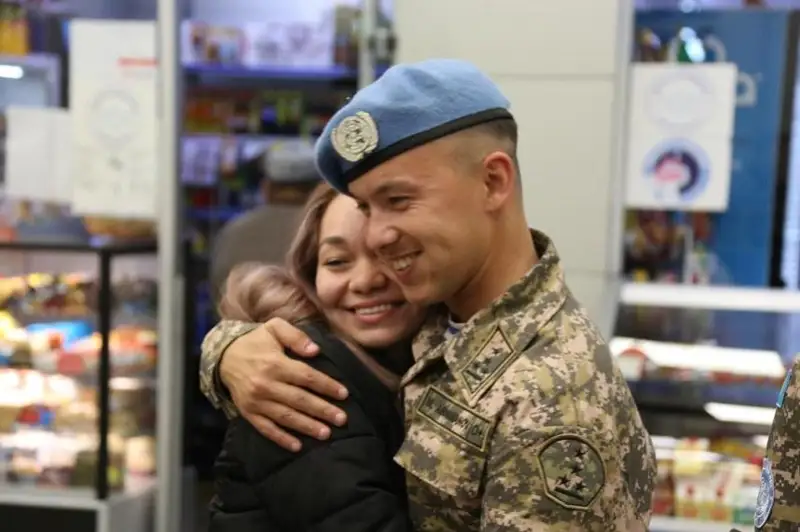 Седьмой контингент казахстанских миротворцев вернулся из Ливана