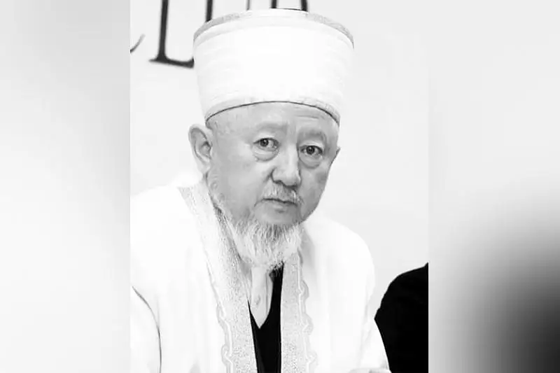 托卡耶夫总统就德热布萨勒院士逝世致唁电