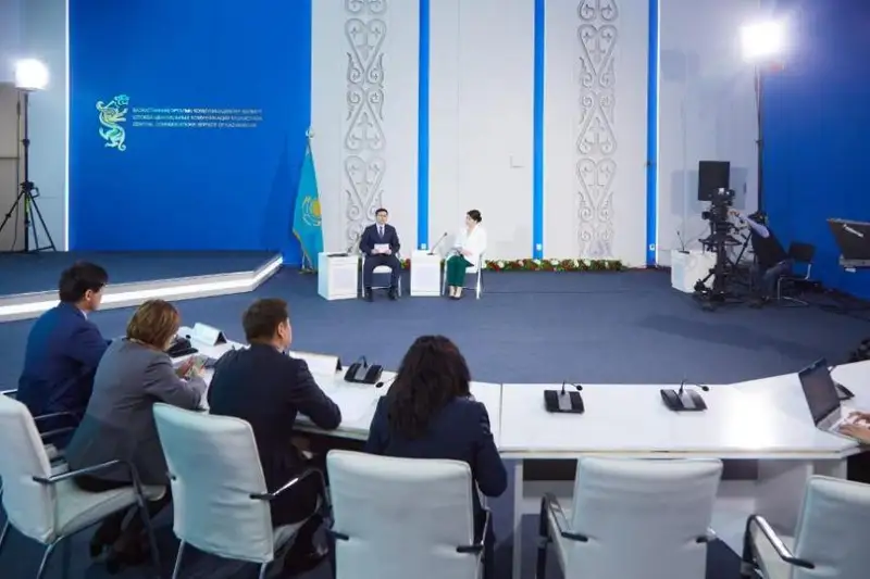 Энди Қозоғистонда тадбиркорлар мобил илова орқали солиқ тўлашади