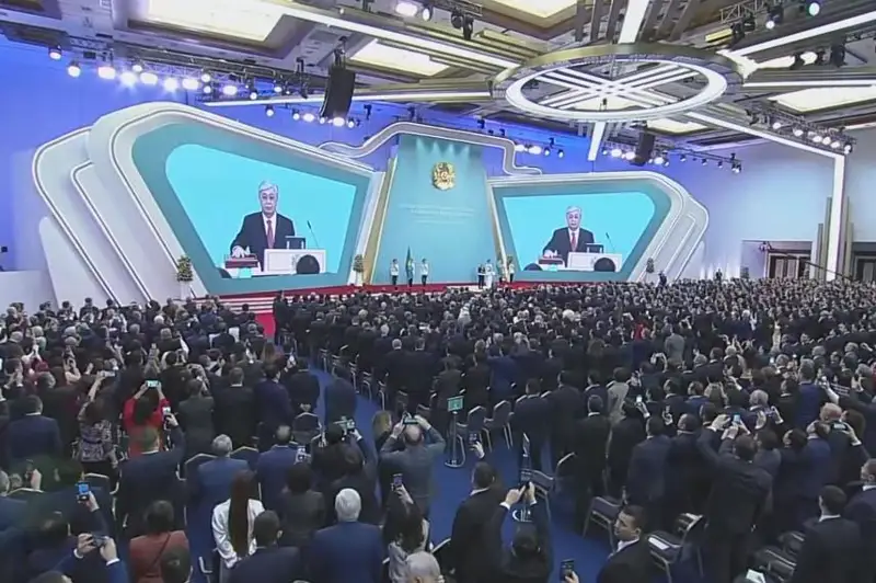 Қасим-Жомарт Тоқаев халқ олдида қасамёд қилди