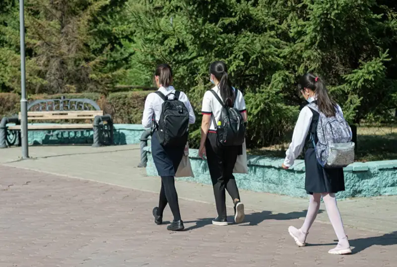 教育部公布新学年课时长度和假期安排计划
