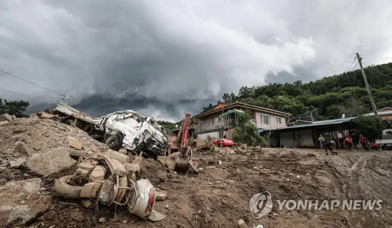 韩国强降雨死亡失踪50人 12年来最惨重