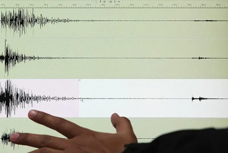 Эрондаги зилзила қурбонлари сони 816 кишига етди