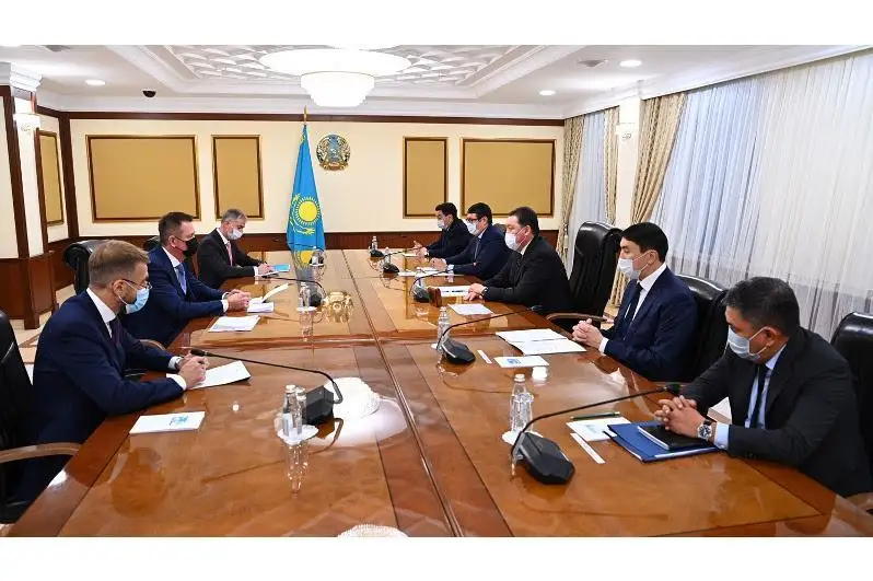 Қозоғистон Бош вазири  СИБУР раҳбари билан нефть -кимё соҳасидаги лойиҳаларни амалга оширишни муҳокама қилди