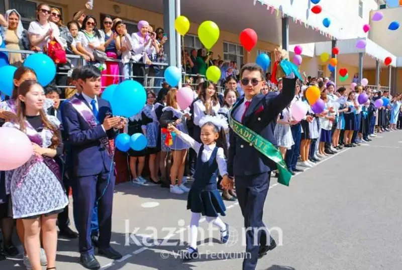 مينيستر سوڭعى قوڭىراۋدى 25- مامىرعا قايتارۋعا قاتىستى پىكىر ءبىلدىردى