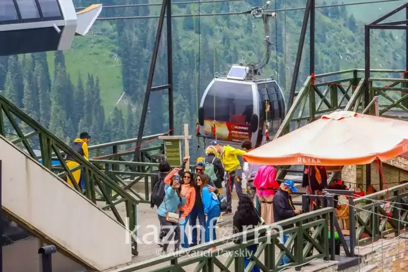 قاي ەلدىڭ تۋريستەرى قازاقستاندا ۇزاق ساياحاتتايدى