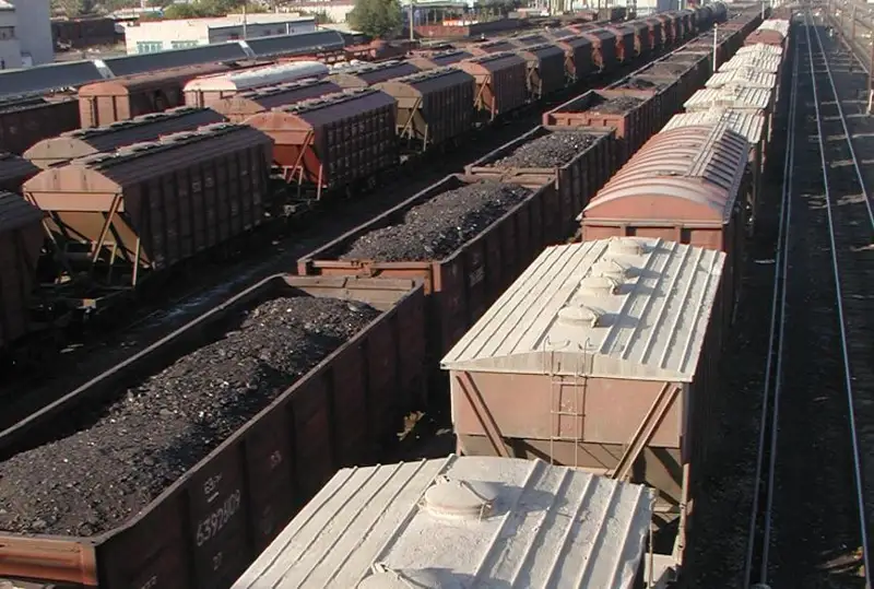 Саноат вазирлиги Қозоғистонда Россиянинг кўмир ортилган вагонлари блоклангани ҳақидаги хабарларни рад этди
