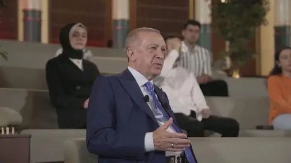 تۇركيا پرەزيدەنتى كەلەسى سايلاۋعا قاتىسادى