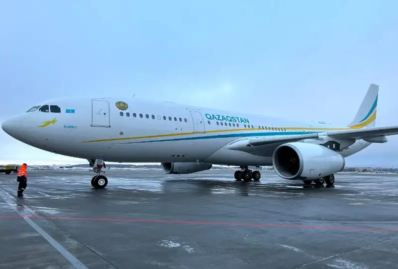 Қасим-Жомарт Тоқаев амалий ташриф билан Санкт-Петербургга жўнаб кетди