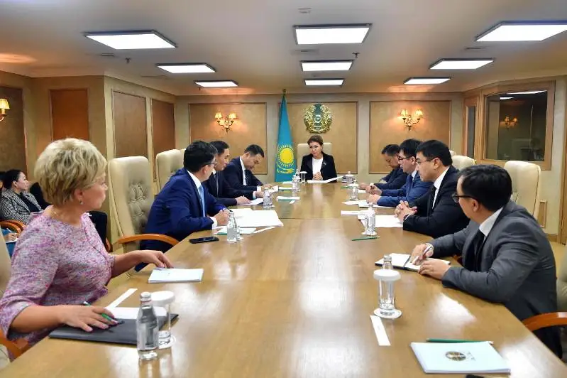 参议院议长总结世界和传统宗教领袖大会秘书处会议成果