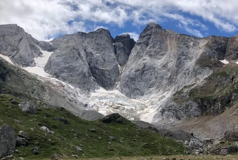 ЮНЕСКОнинг Жаҳон мероси музликларининг учдан бир қисми 2050 йилга келиб эриб кетади