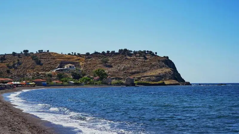 اتاقتى ارالدان تۋريستەردى شۇعىل ەۆاكۋاتسيالاي باستادى