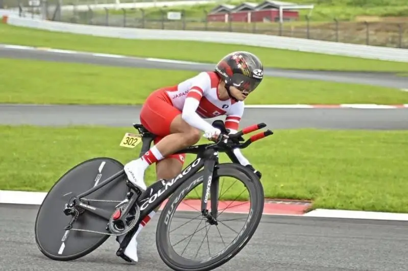 Паралимпия ўйинлари: 50 ёшли япониялик велосипедчи олтин медални қўлга киритди