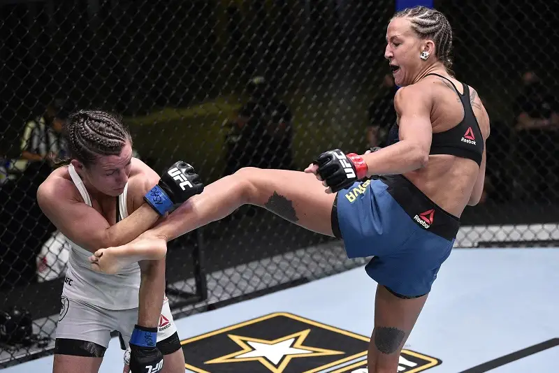 UFC tarıhyndaǵy alǵashqy qazaqstandyq qyz jańa qarsylasyn aıqasqa shaqyrdy
