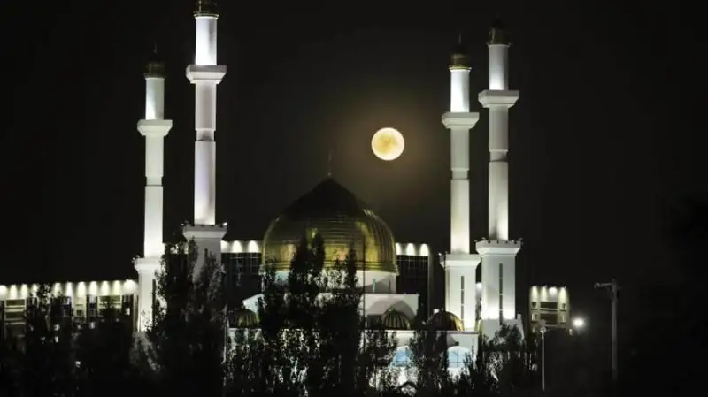 جاڭا ايدا جارىلقا: قازاق حالقى ايدىڭ قانداي قۇپيالارىن بىلگەن؟