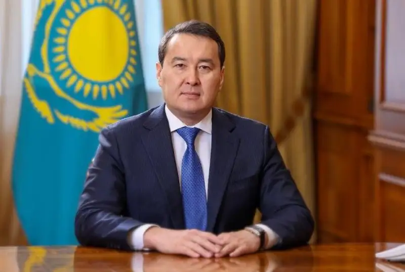 Álıhan Smaıylov Mańǵystaýda jumys saparymen júr