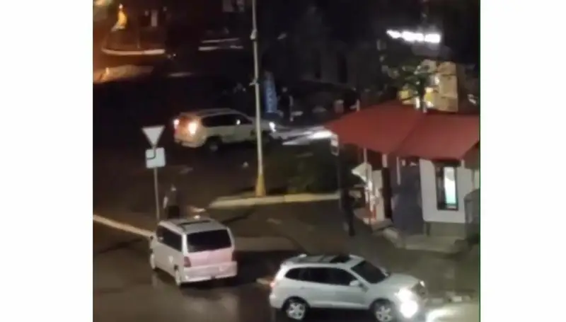 Въехавшую в кафе пьяную карагандинку арестовали и лишили прав