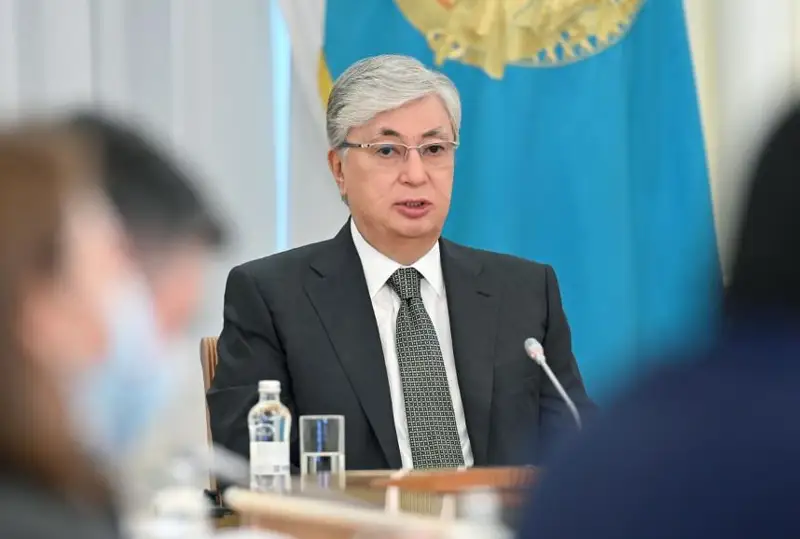 Jer men ınfraqurylym máselesinde ákimderdiń aqtalatyn reti joq - Prezıdent
