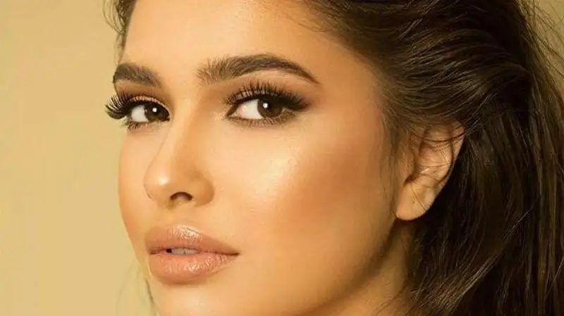 Ўзбекистон маликаси Face of Asia гўзаллик танлови ғолибаси бўлди