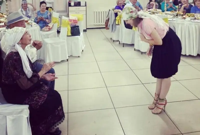 Свекор и свекровь стали мне как родители - русская невестка в казахской семье