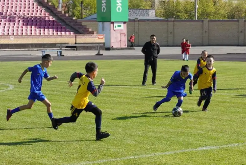 سەمەيدە قايتا قۇرىلعان «ەلىماي» فۋتبول كلۋبى ءبىرىنشى ليگاعا قاتىسۋعا نيەتتى